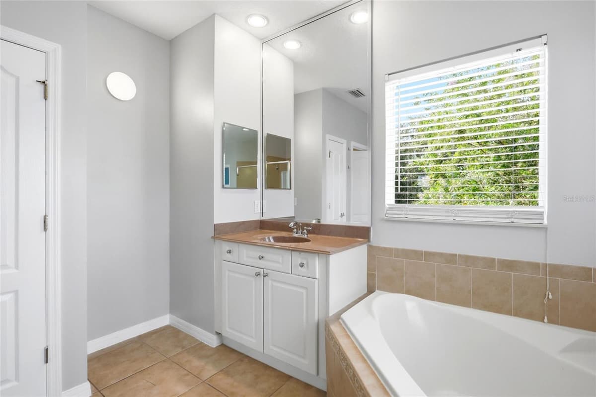 12830 CRAGSIDE LANE — photo 40 of 78