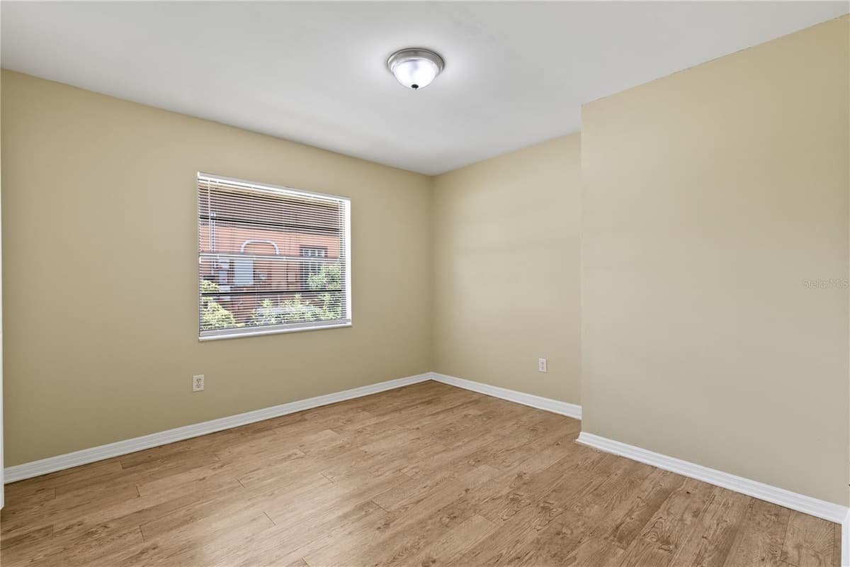 1504 PEREZ — photo 20 of 26