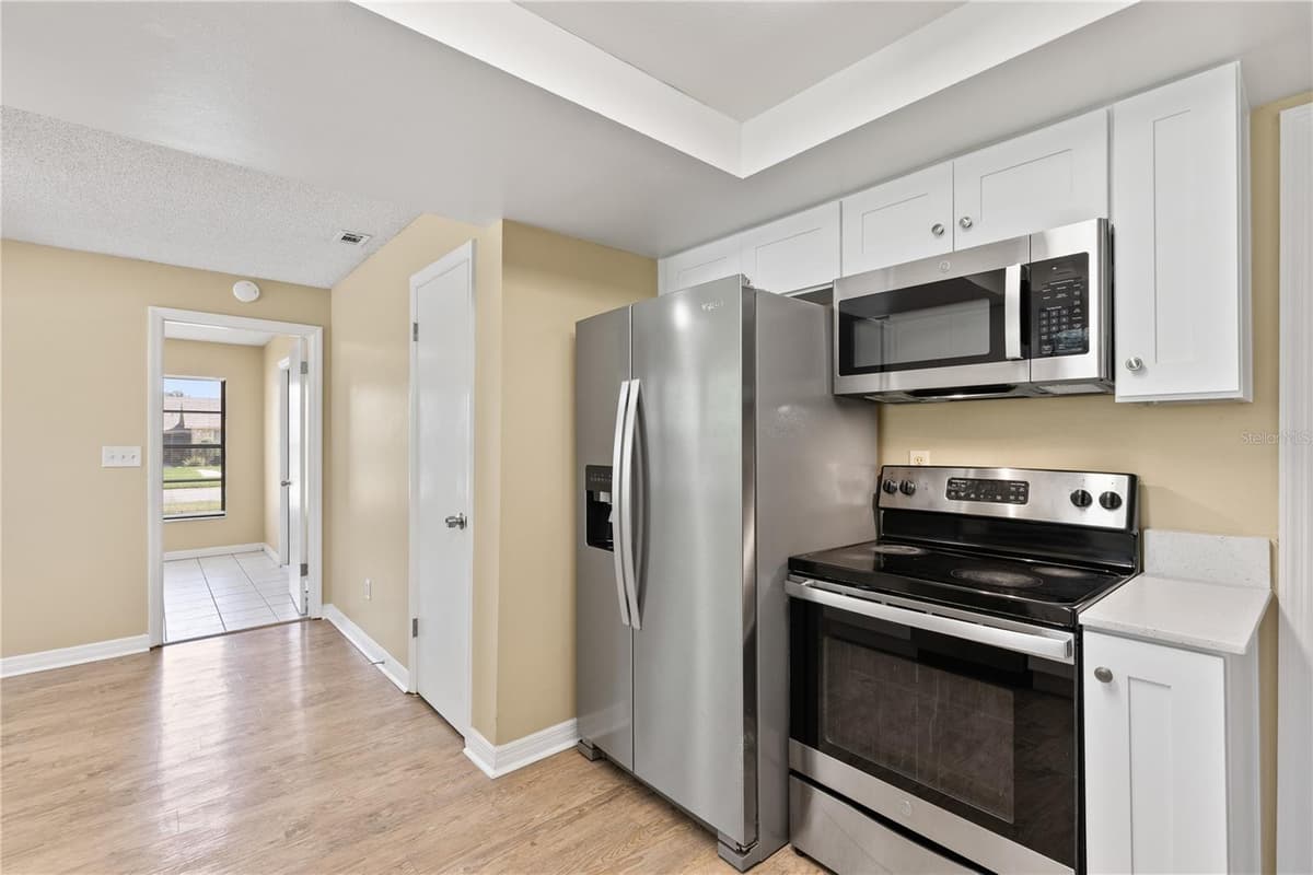 1504 PEREZ — photo 7 of 26