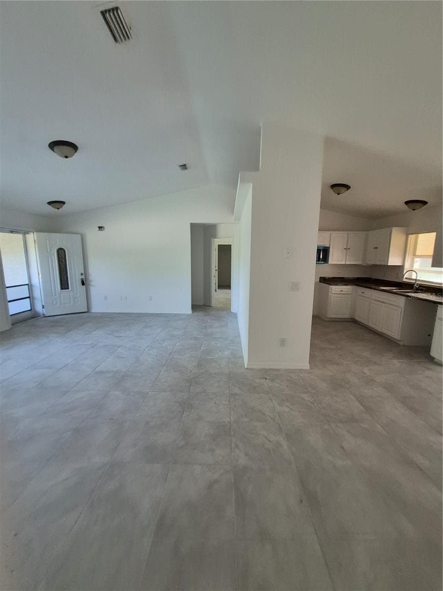 1160 GENEVA PLACE — photo 9 of 13