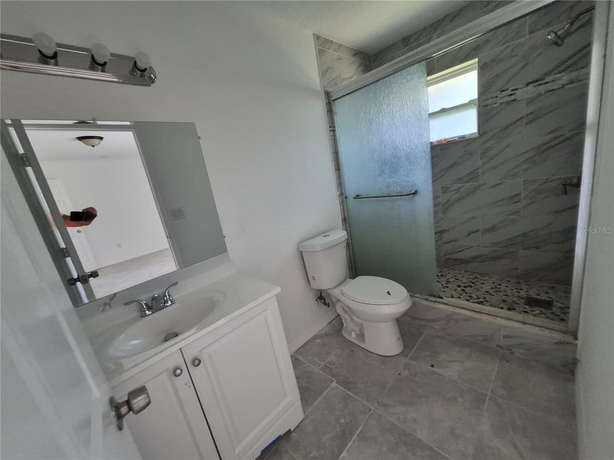 1160 GENEVA PLACE — photo 10 of 13