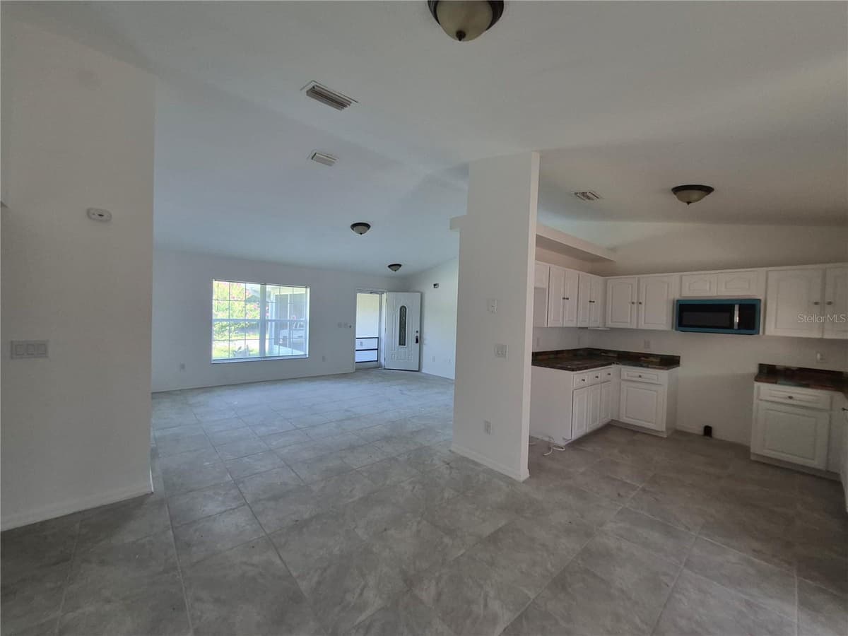 1160 GENEVA PLACE — photo 6 of 13