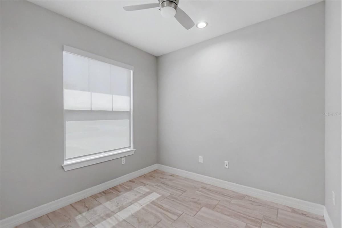 11610 DUBLIN GRAFTON DRIVE — photo 19 of 30