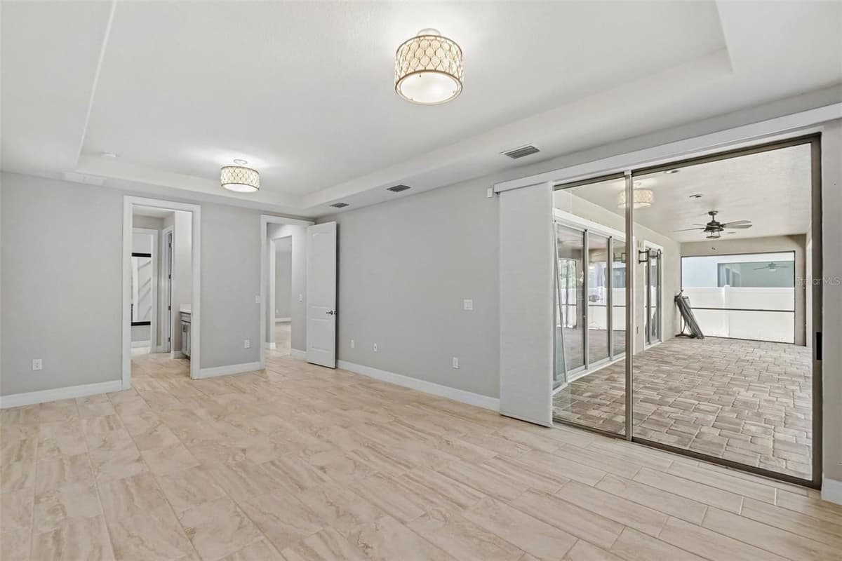 11610 DUBLIN GRAFTON DRIVE — photo 16 of 30