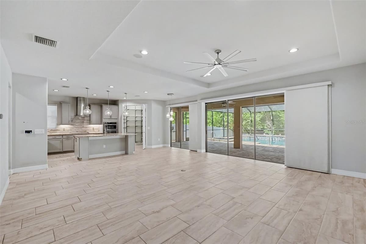 11610 DUBLIN GRAFTON DRIVE — photo 5 of 30