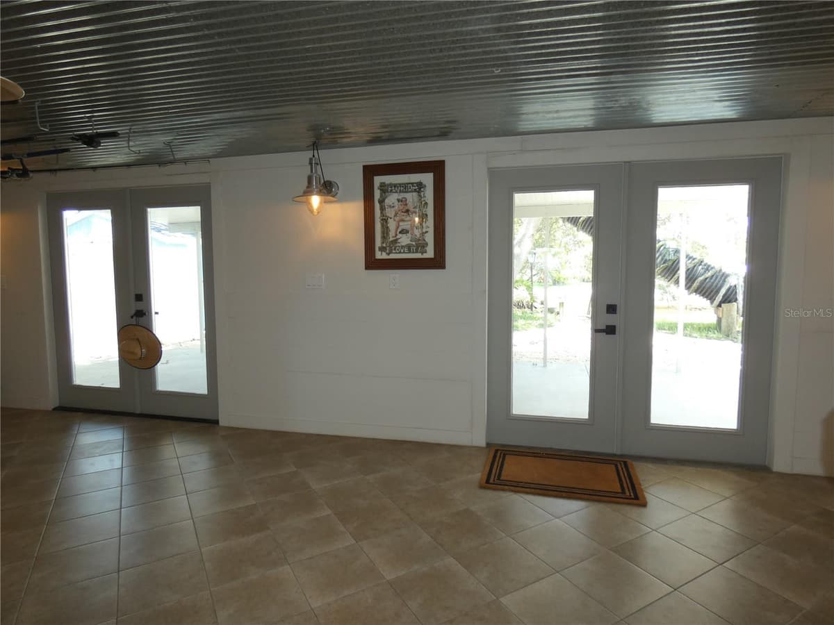 13400 CAROL DRIVE — photo 35 of 48