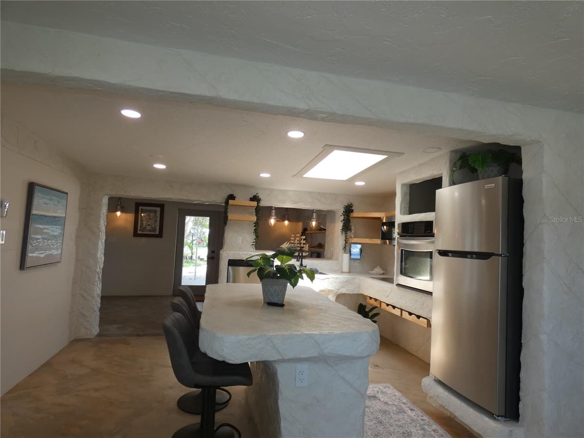 13400 CAROL DRIVE — photo 30 of 48
