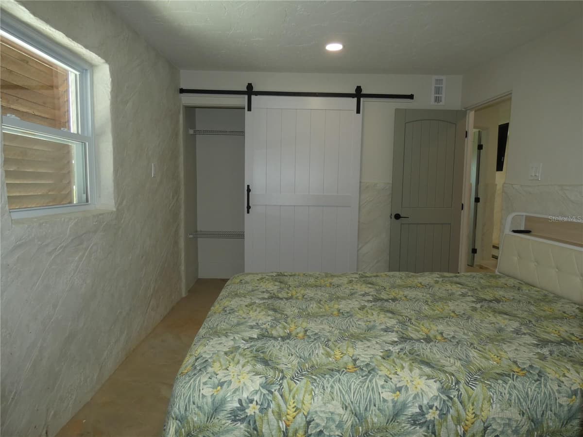 13400 CAROL DRIVE — photo 39 of 48