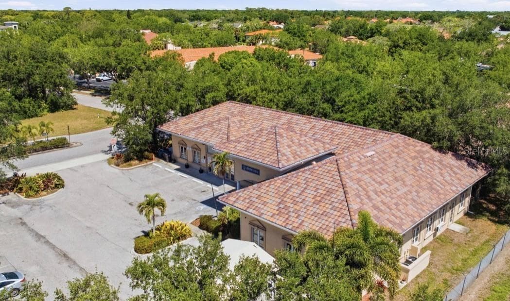 5275 OFFICE PARK BOULEVARD — photo 4 of 10