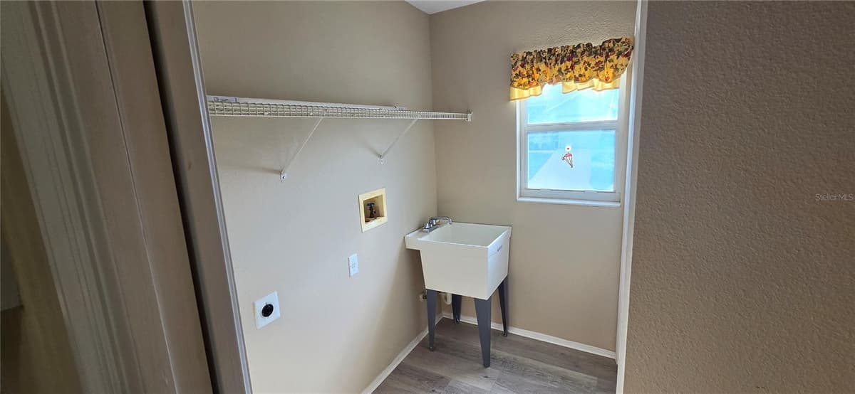 4224 AVANTI CIRCLE — photo 23 of 26