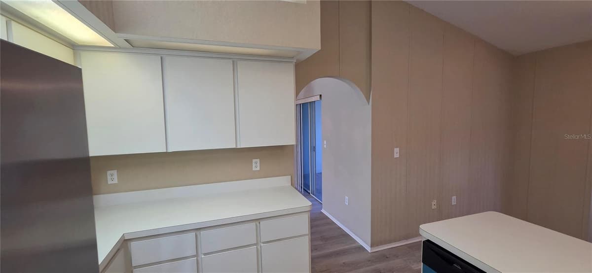 4224 AVANTI CIRCLE — photo 24 of 26
