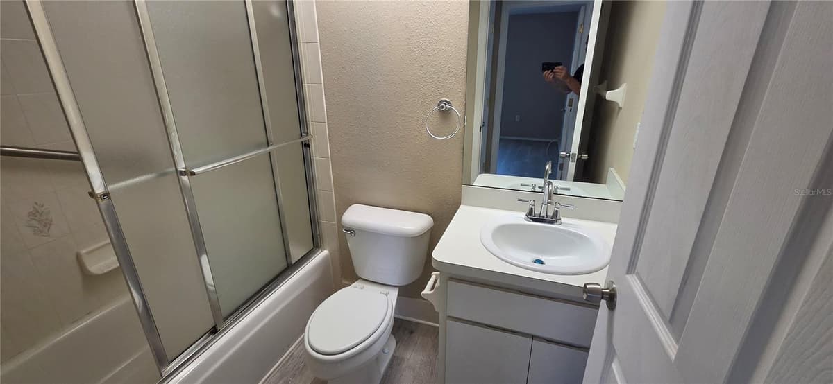 4224 AVANTI CIRCLE — photo 13 of 26