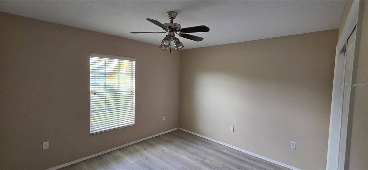 4224 AVANTI CIRCLE — photo 10 of 26