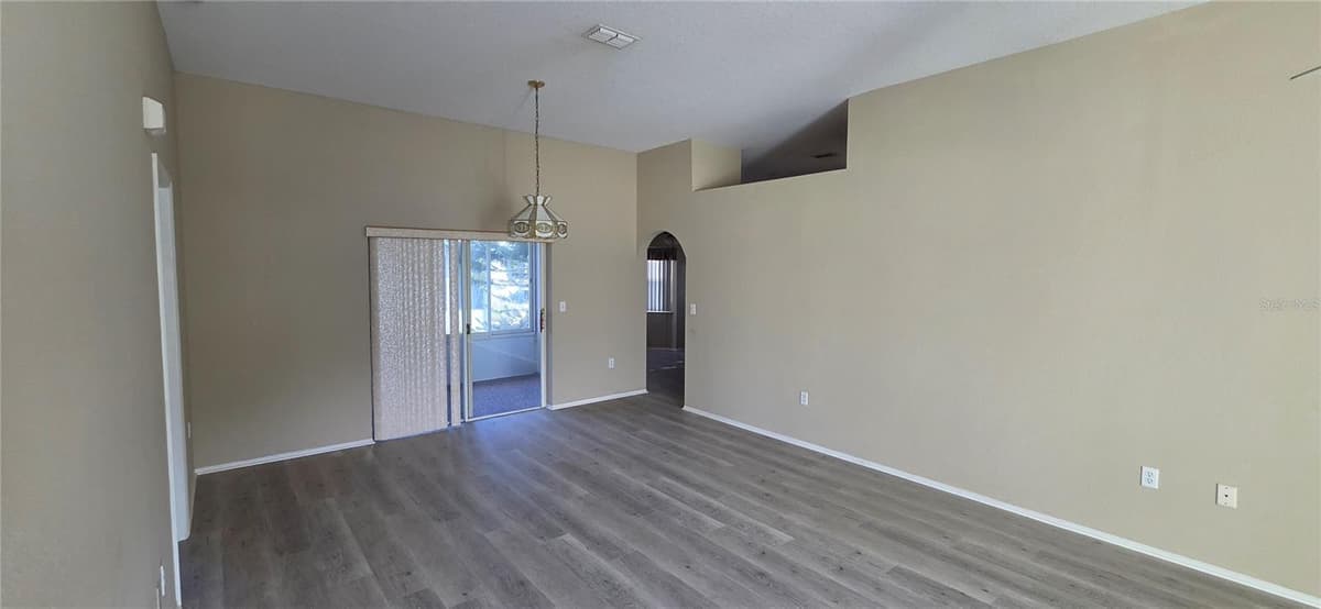 4224 AVANTI CIRCLE — photo 14 of 26
