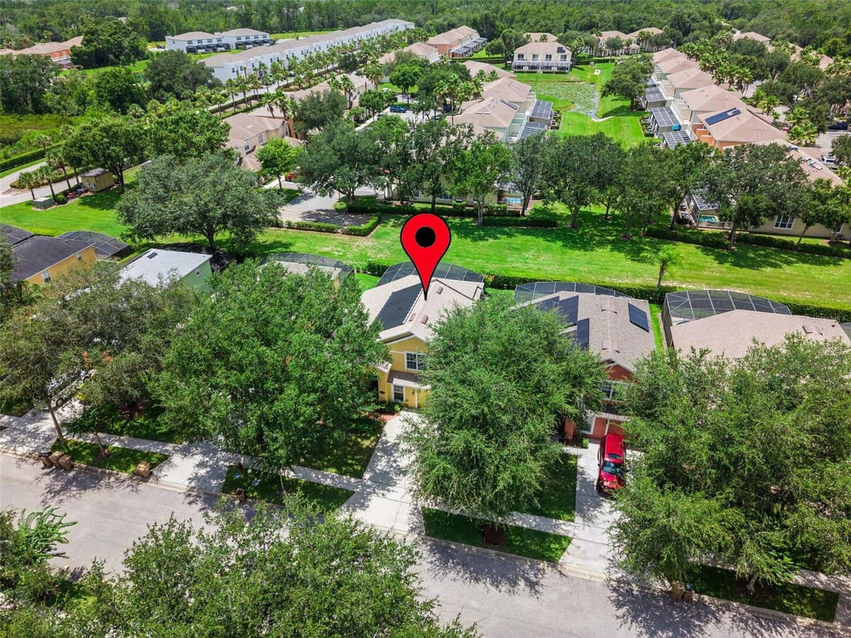 17839 WOODCREST WAY — photo 36 of 39