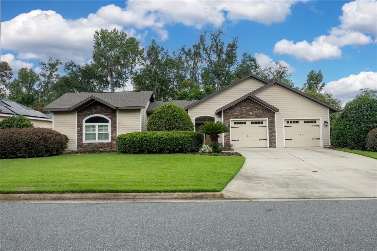 10570 25TH LANE — photo 6 of 45