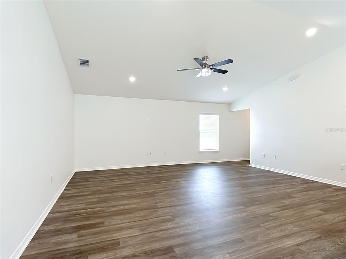 4031 RUBY RUN — photo 8 of 40
