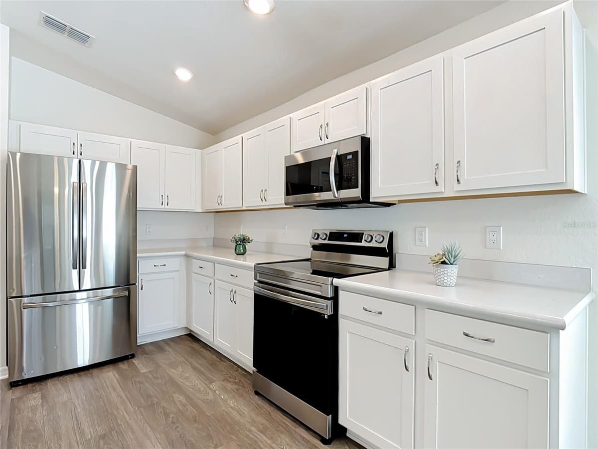 4031 RUBY RUN — photo 11 of 40