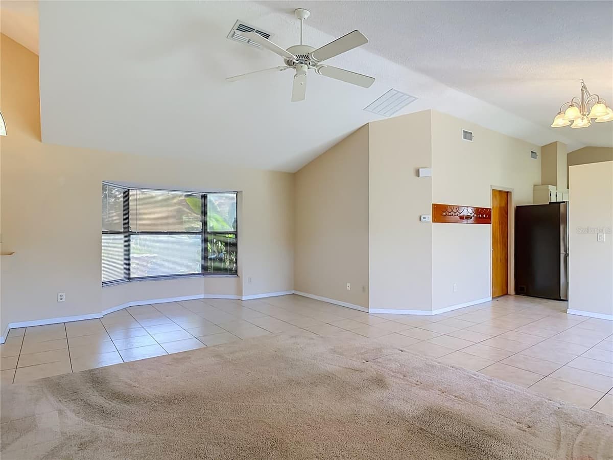 209 MEADOW LAKE DRIVE — photo 11 of 52