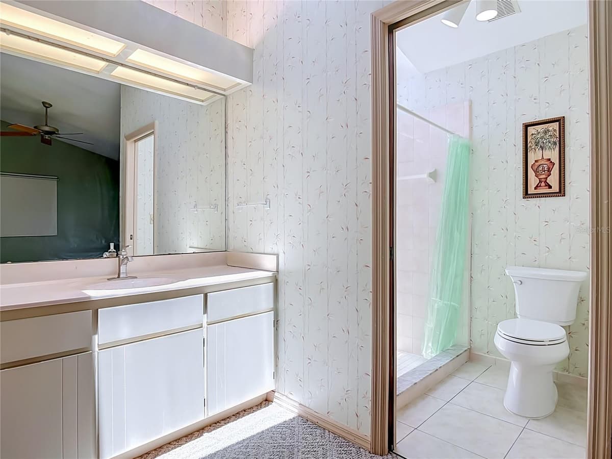 209 MEADOW LAKE DRIVE — photo 35 of 52