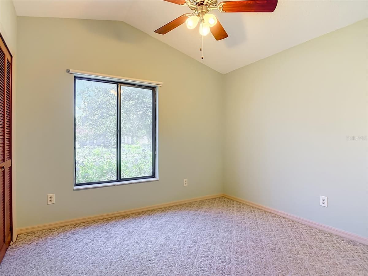 209 MEADOW LAKE DRIVE — photo 28 of 52