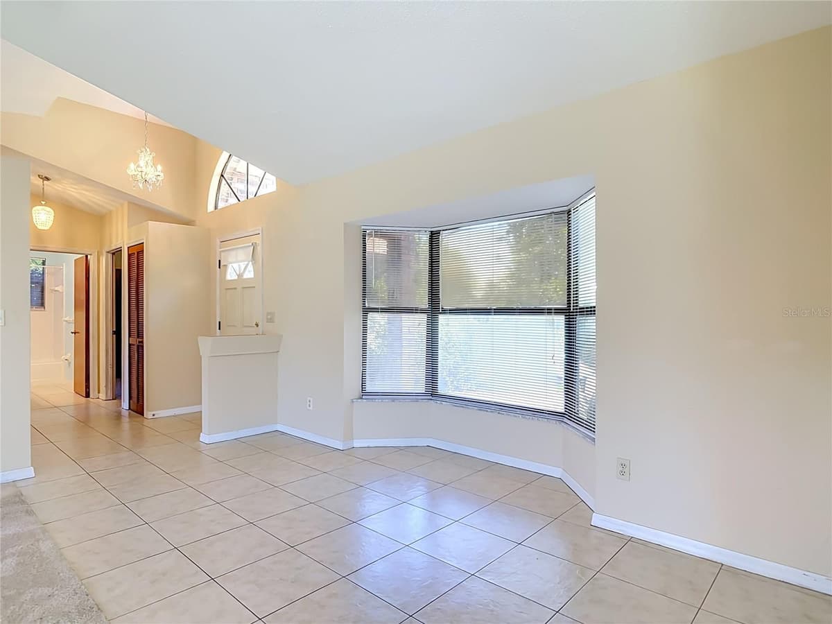 209 MEADOW LAKE DRIVE — photo 8 of 52