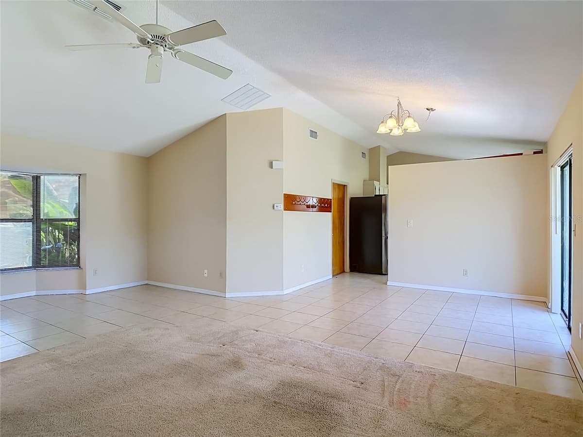 209 MEADOW LAKE DRIVE — photo 10 of 52