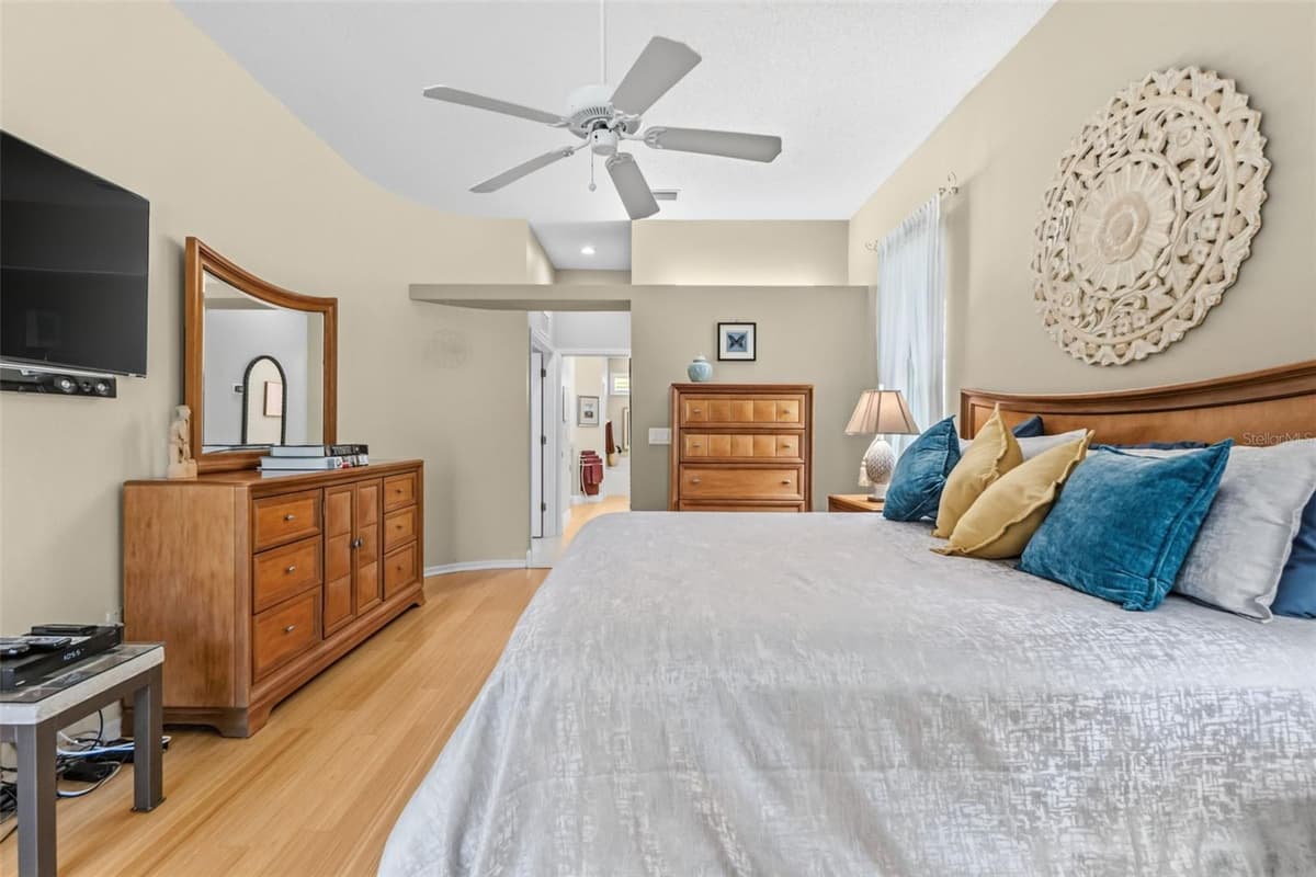6876 CORRAL CIRCLE — photo 11 of 35