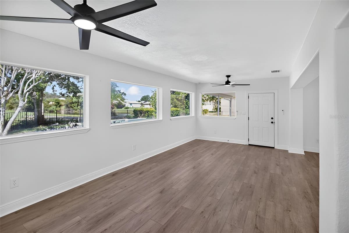 2736 TURNBULL ESTATES DRIVE — photo 12 of 50