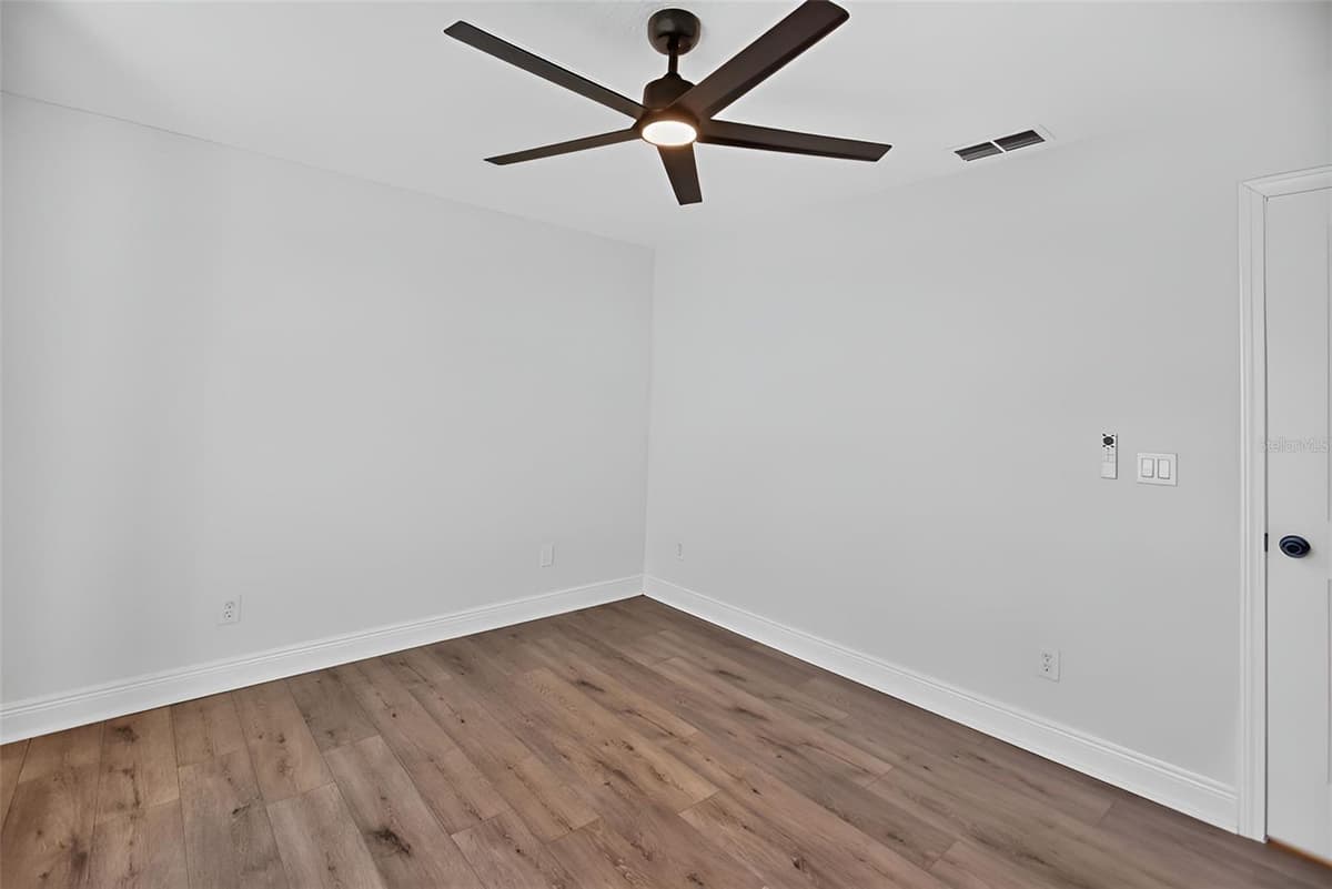 2736 TURNBULL ESTATES DRIVE — photo 39 of 50