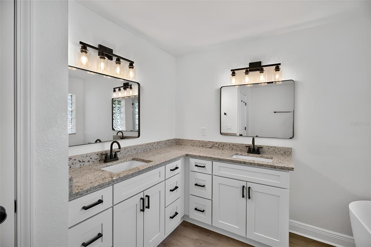 2736 TURNBULL ESTATES DRIVE — photo 27 of 50