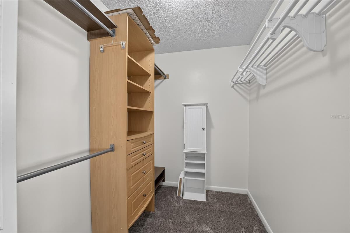 9490 85TH AVENUE — photo 35 of 49