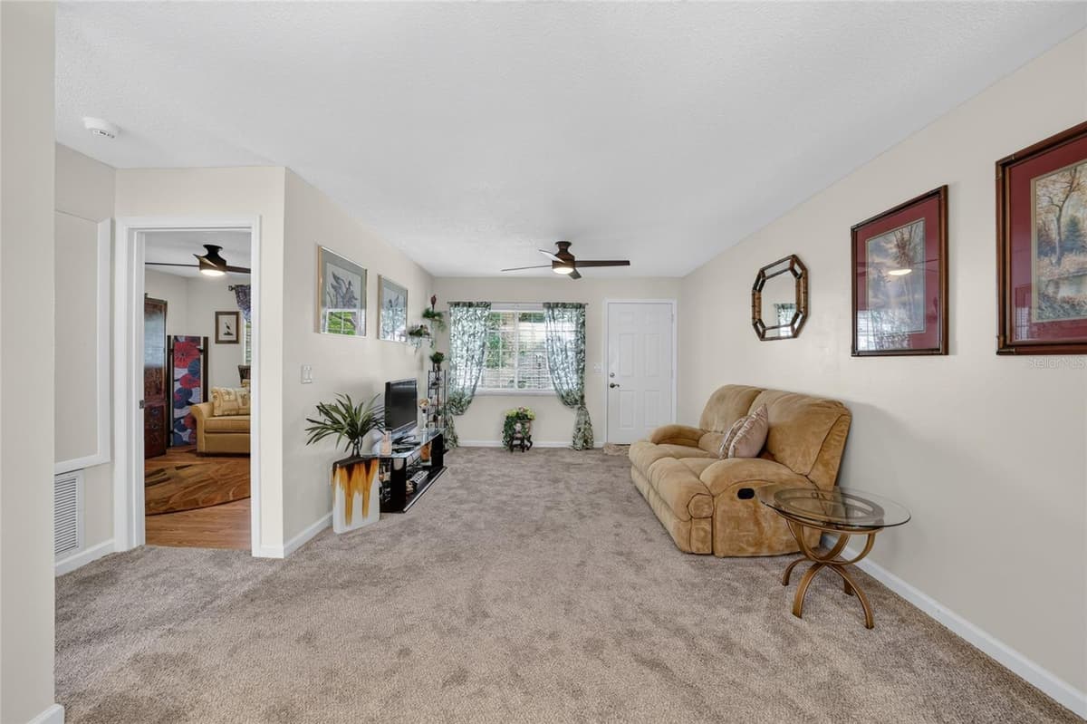 9490 85TH AVENUE — photo 14 of 49