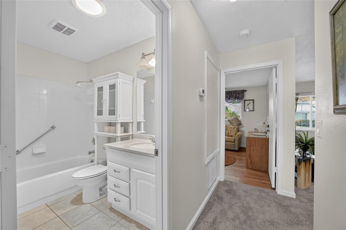 9490 85TH AVENUE — photo 36 of 49