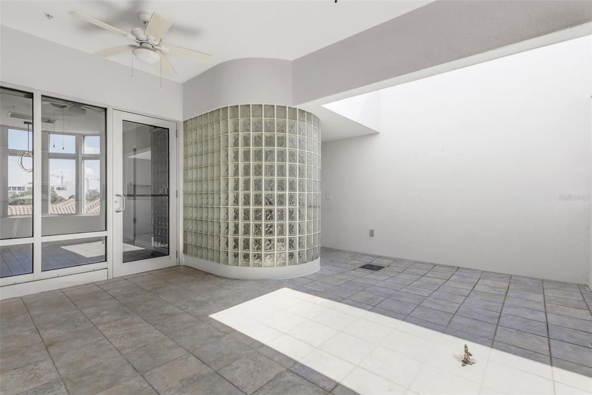 235 COCOANUT AVENUE — photo 33 of 43