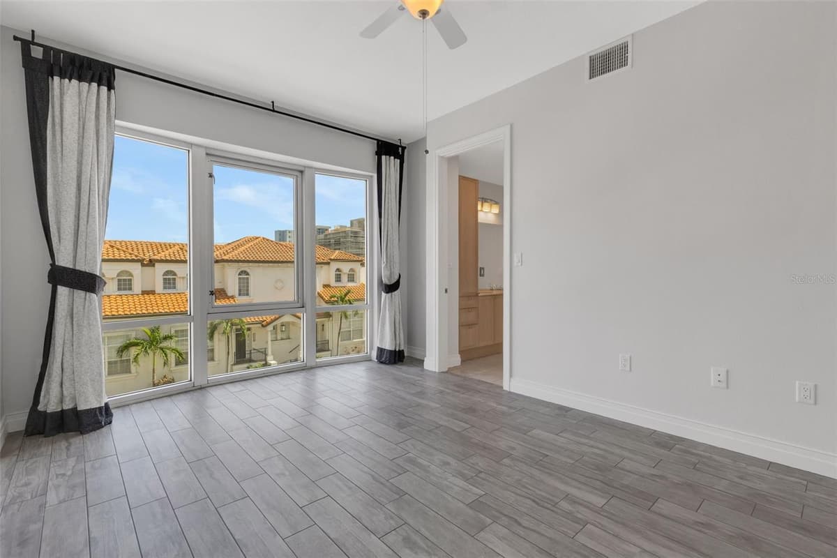 235 COCOANUT AVENUE — photo 19 of 43