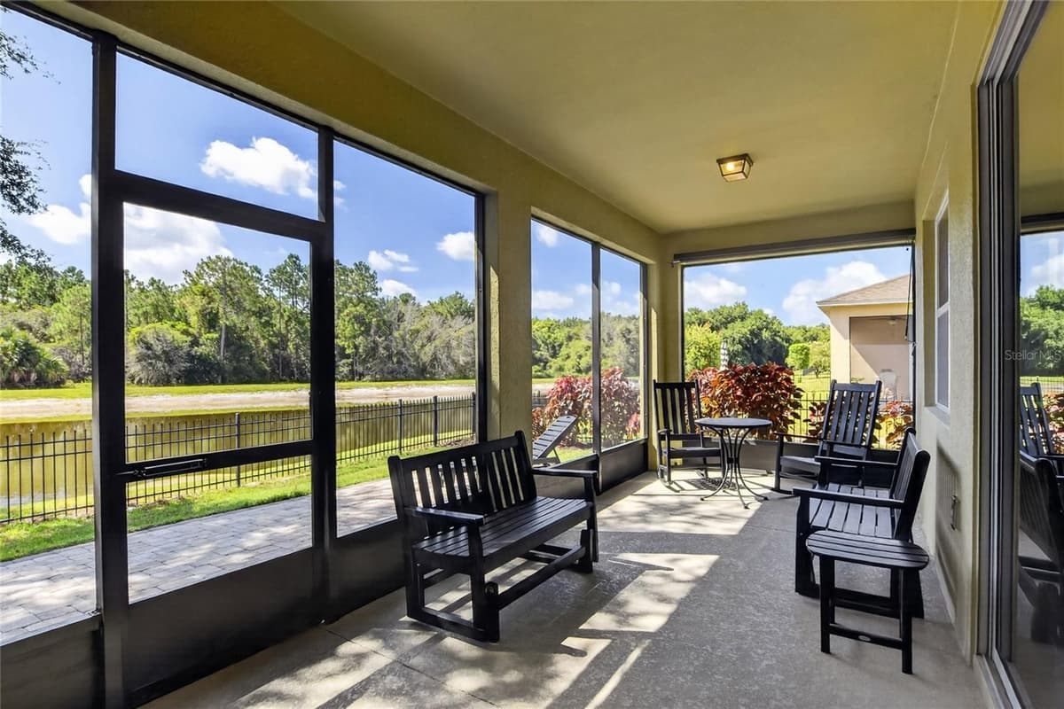 5852 MARSH LANDING DRIVE — photo 31 of 49