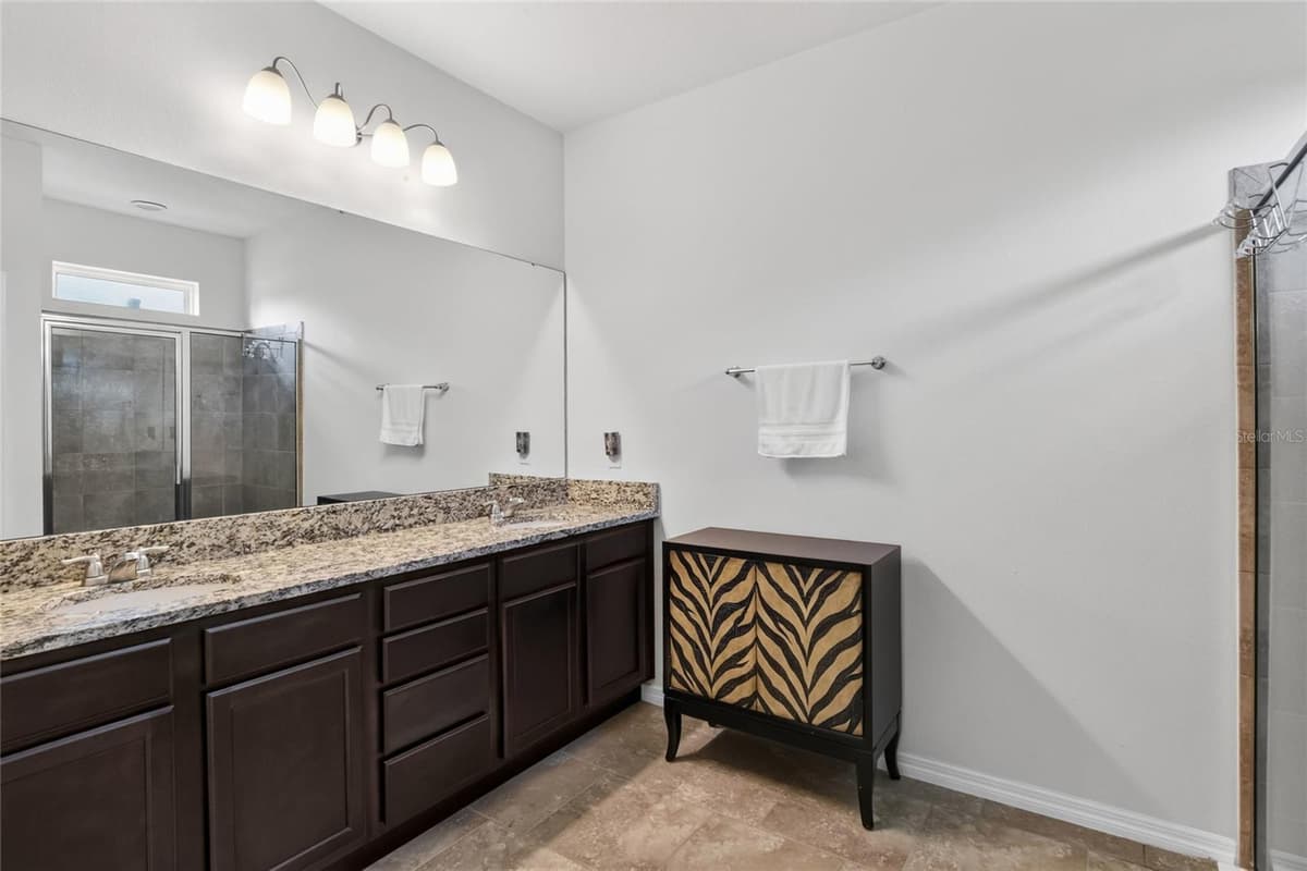 5852 MARSH LANDING DRIVE — photo 24 of 49
