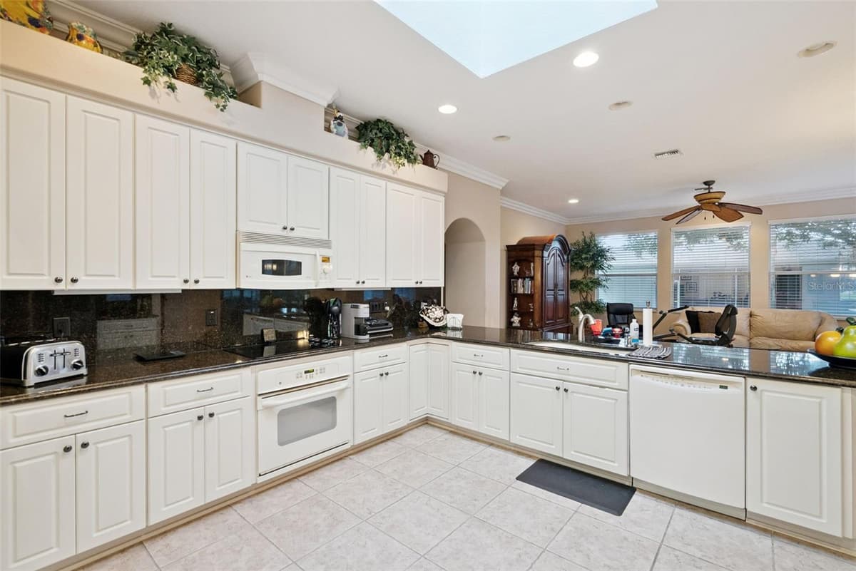 20647 PRINCE RANIER PLACE — photo 16 of 64