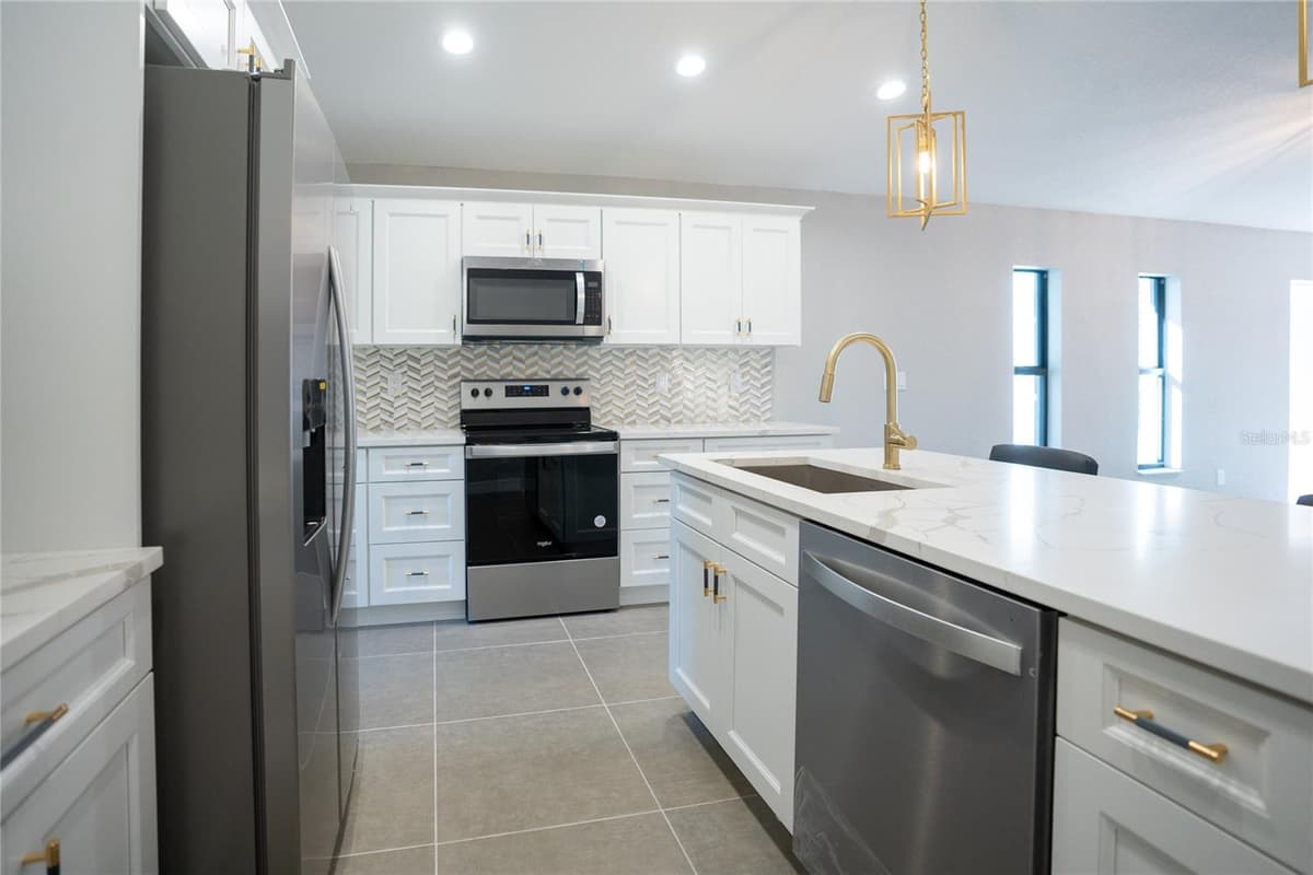 13349 MENORAH DRIVE — photo 6 of 7