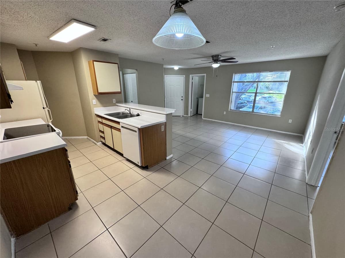 629 DORY LANE — photo 5 of 24
