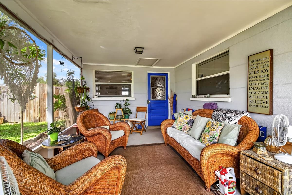 535 CARUSO PLACE — photo 4 of 30