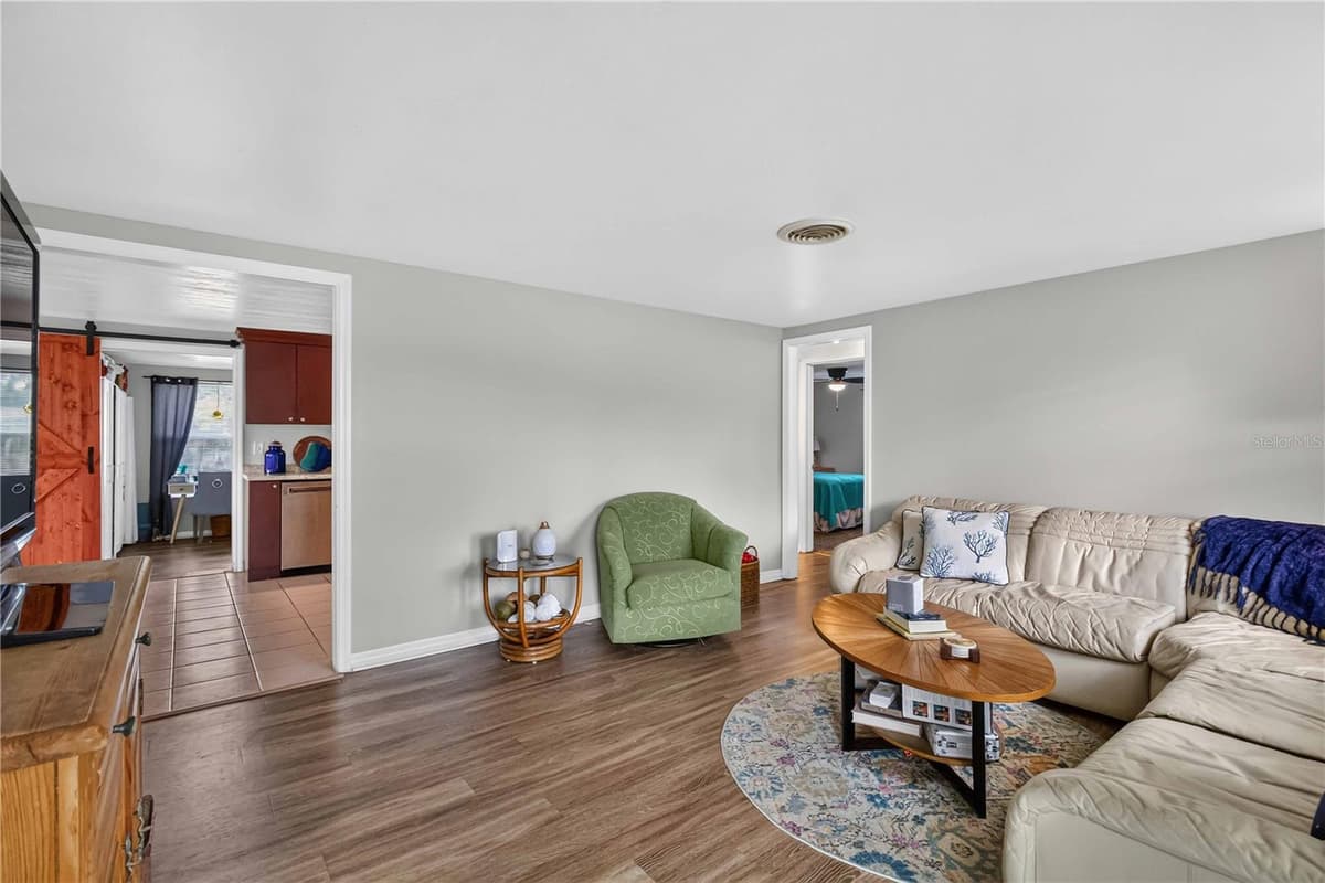 535 CARUSO PLACE — photo 6 of 30