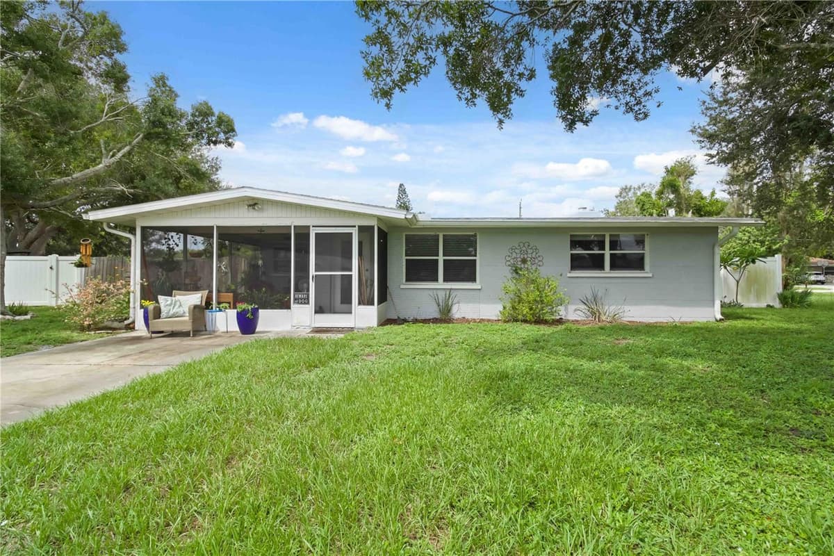 535 CARUSO PLACE — photo 1 of 30