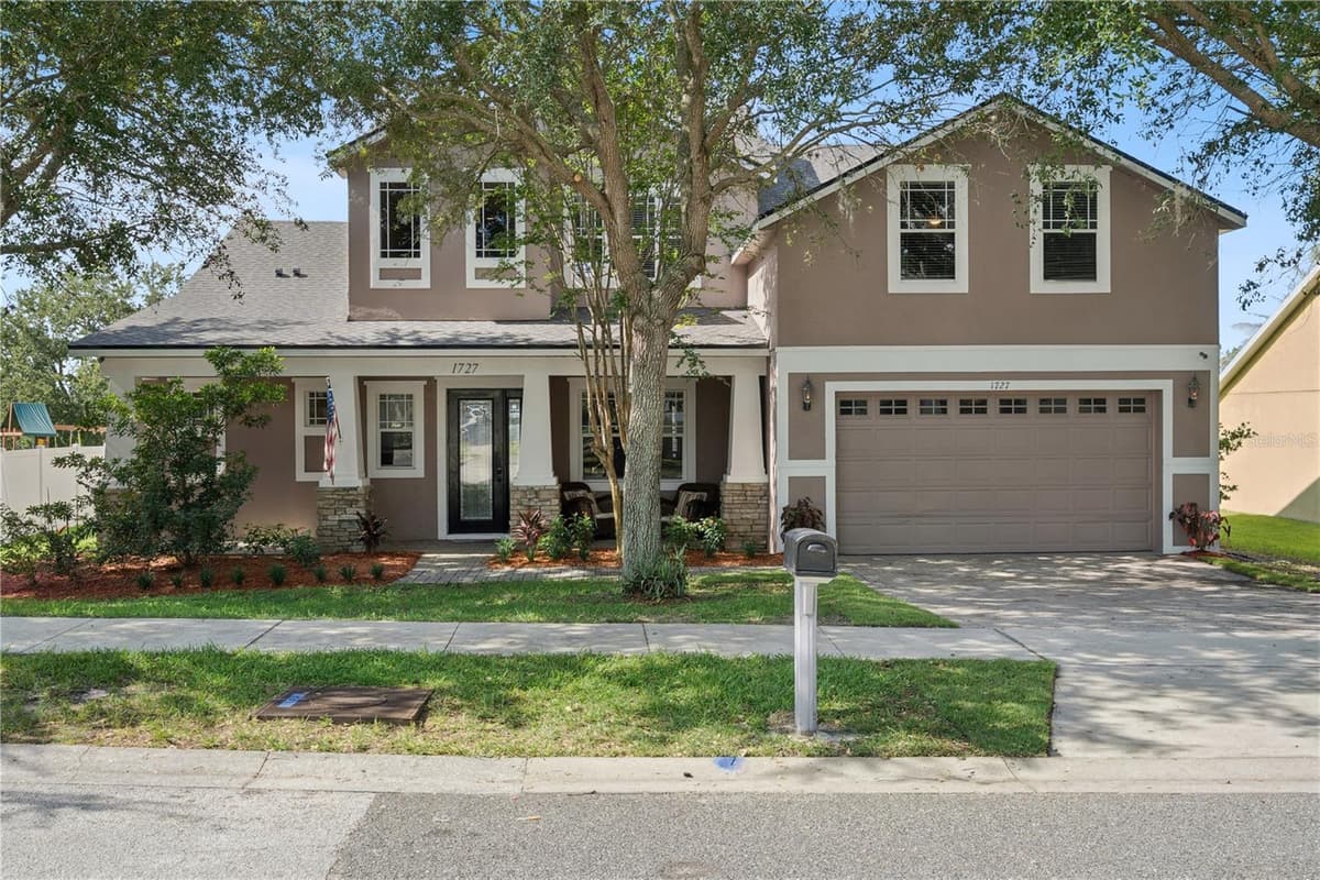 1727 SOUTHERN OAK LOOP — photo 1 of 34