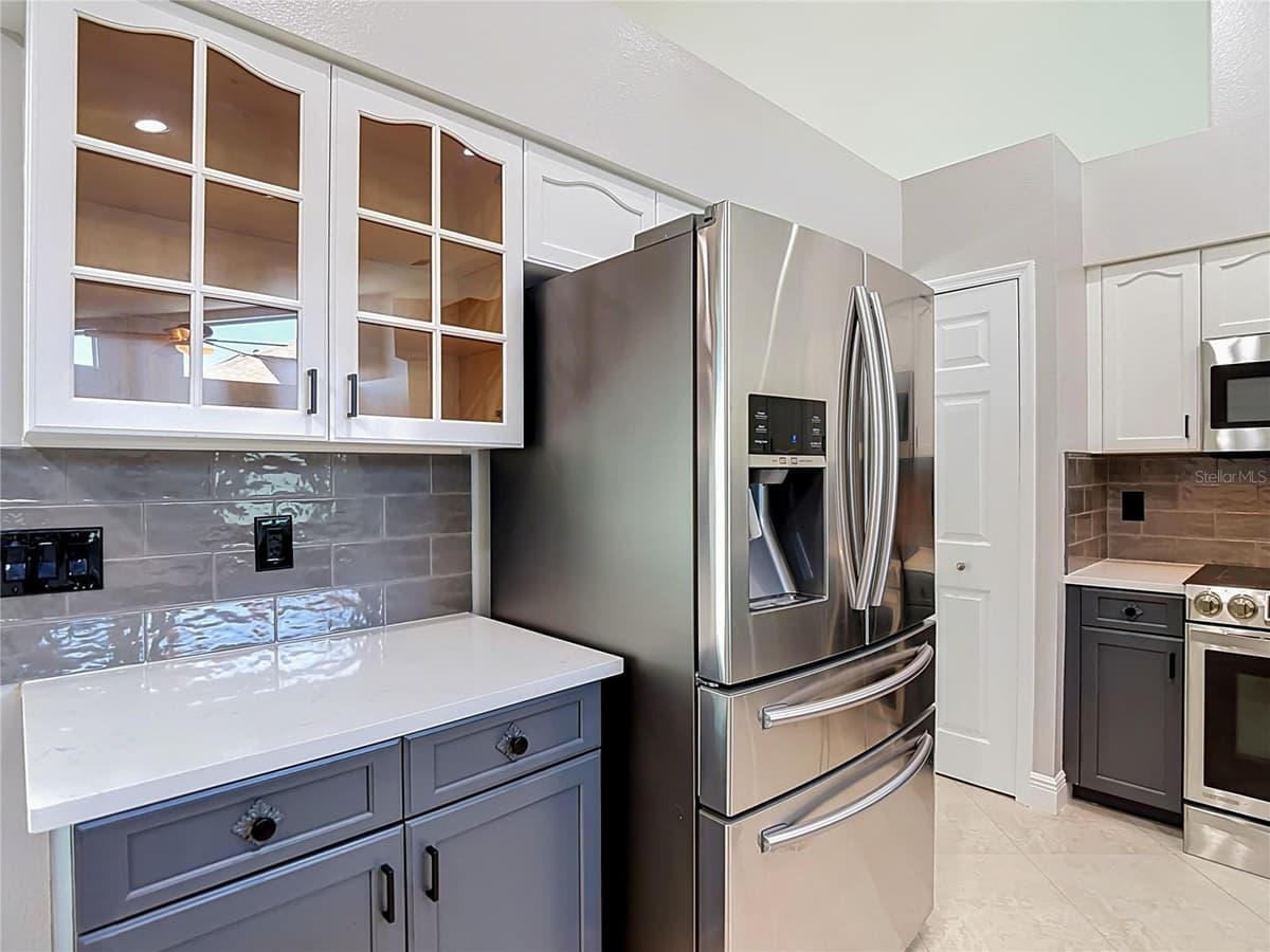 4105 ANGEL WING COURT — photo 13 of 76