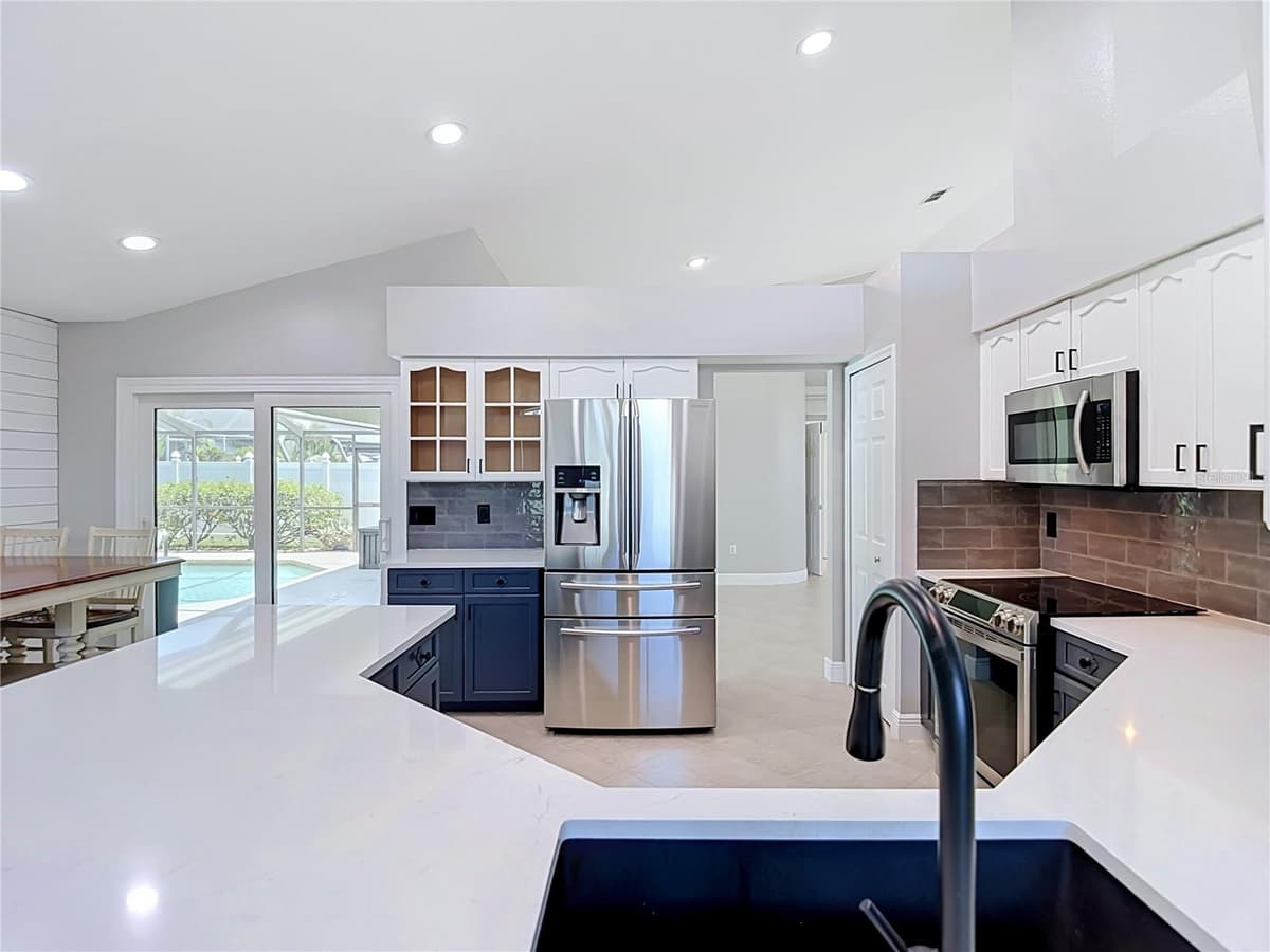 4105 ANGEL WING COURT — photo 19 of 76