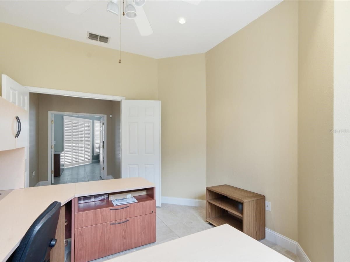 18621 AVENUE CAPRI — photo 44 of 78