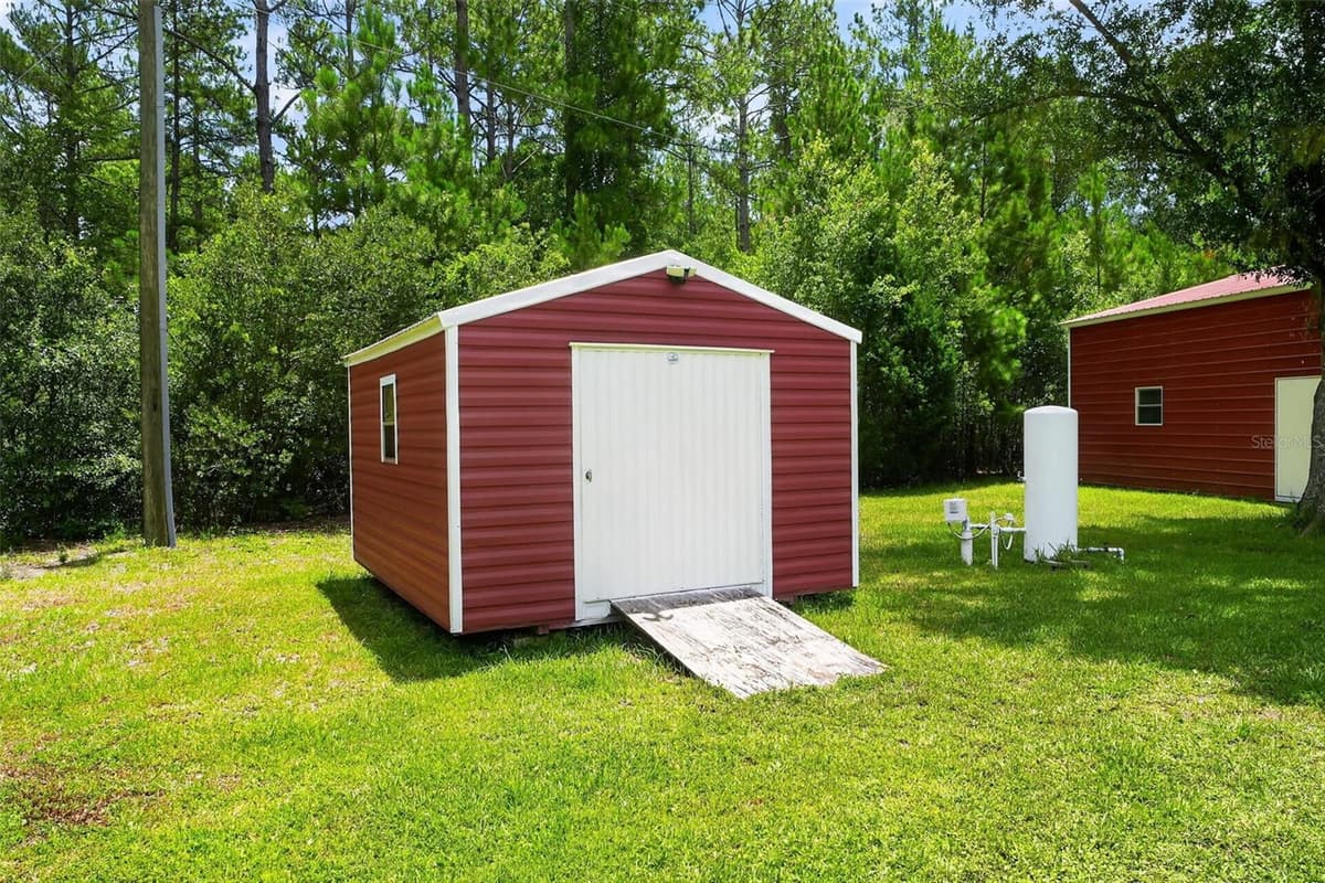 2527 COUNTY ROAD 225 — photo 44 of 93