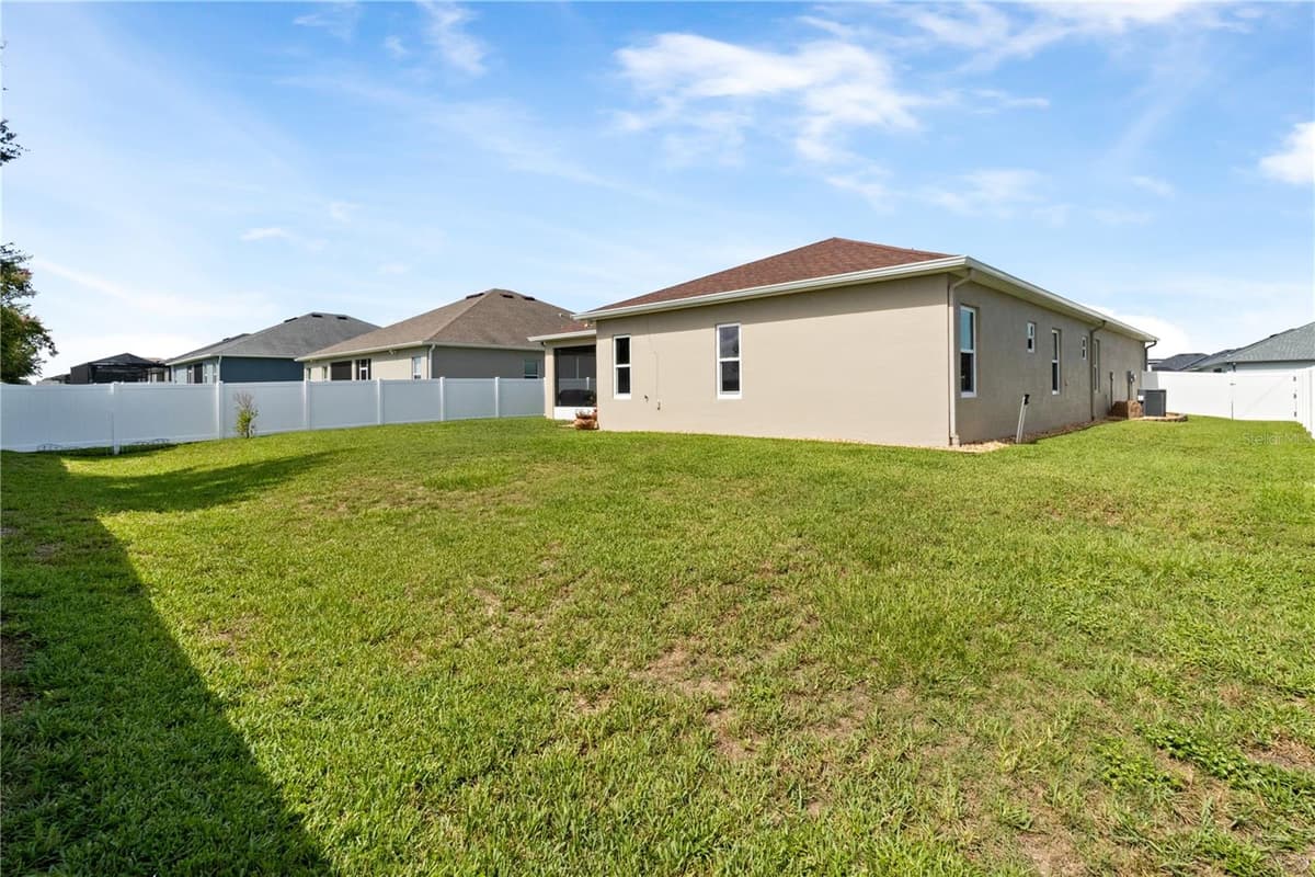 117 WALKERS POINT DRIVE — photo 37 of 39